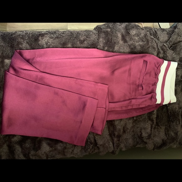 Wine colour satin pants - Picture 1 of 4